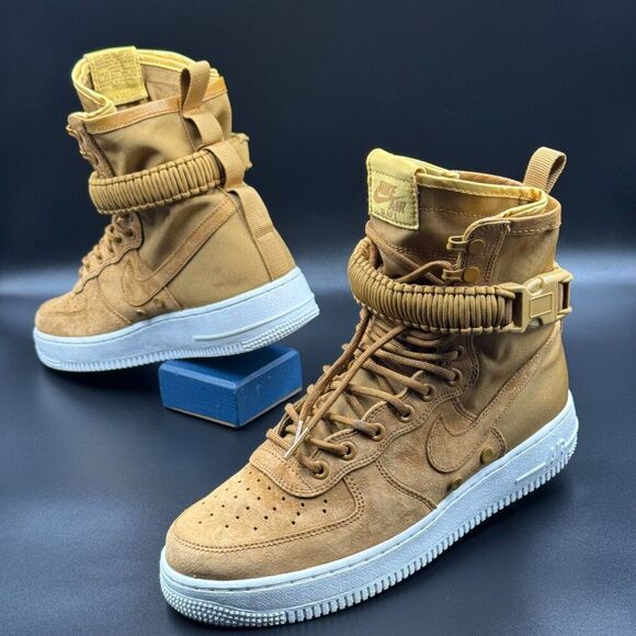 Wmns Nike SF Air Force 1 High 'Muted Bronze' - Picture 5 of 8